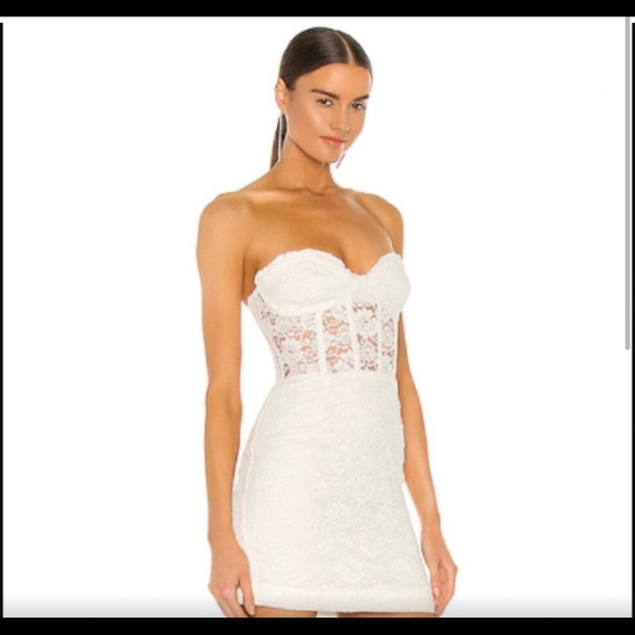 Bardot white corset style dress - Picture 1 of 3